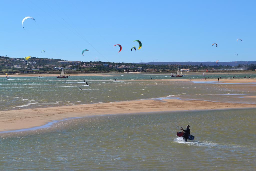 Ria Hostel Alvor 波尔蒂芒 外观 照片
